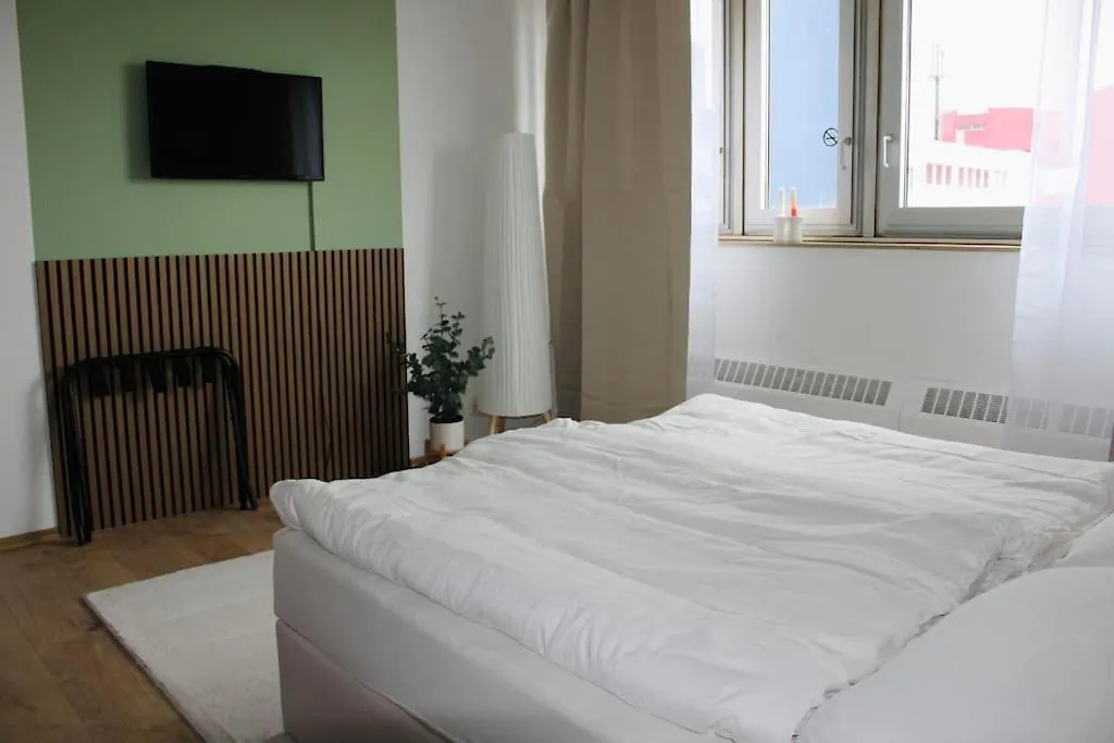 Schoenes Apartment Mit Parkplatz & 24H Checkin 1 Cologne